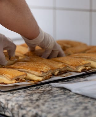 Distri-boissons Mangenot 99 A