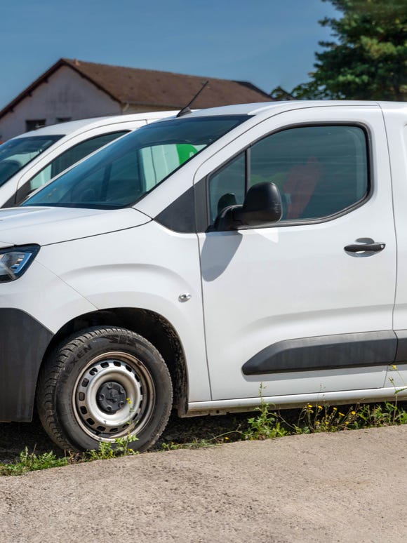 Distri-boissons Mangenot 99 H